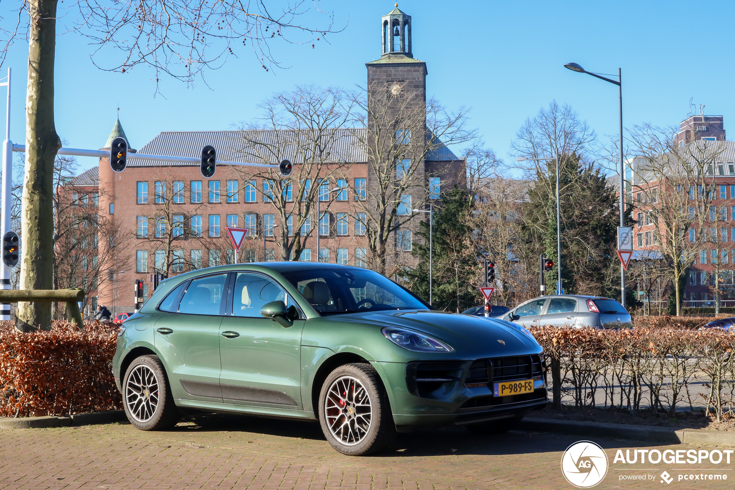 Porsche 95B Macan GTS MkII