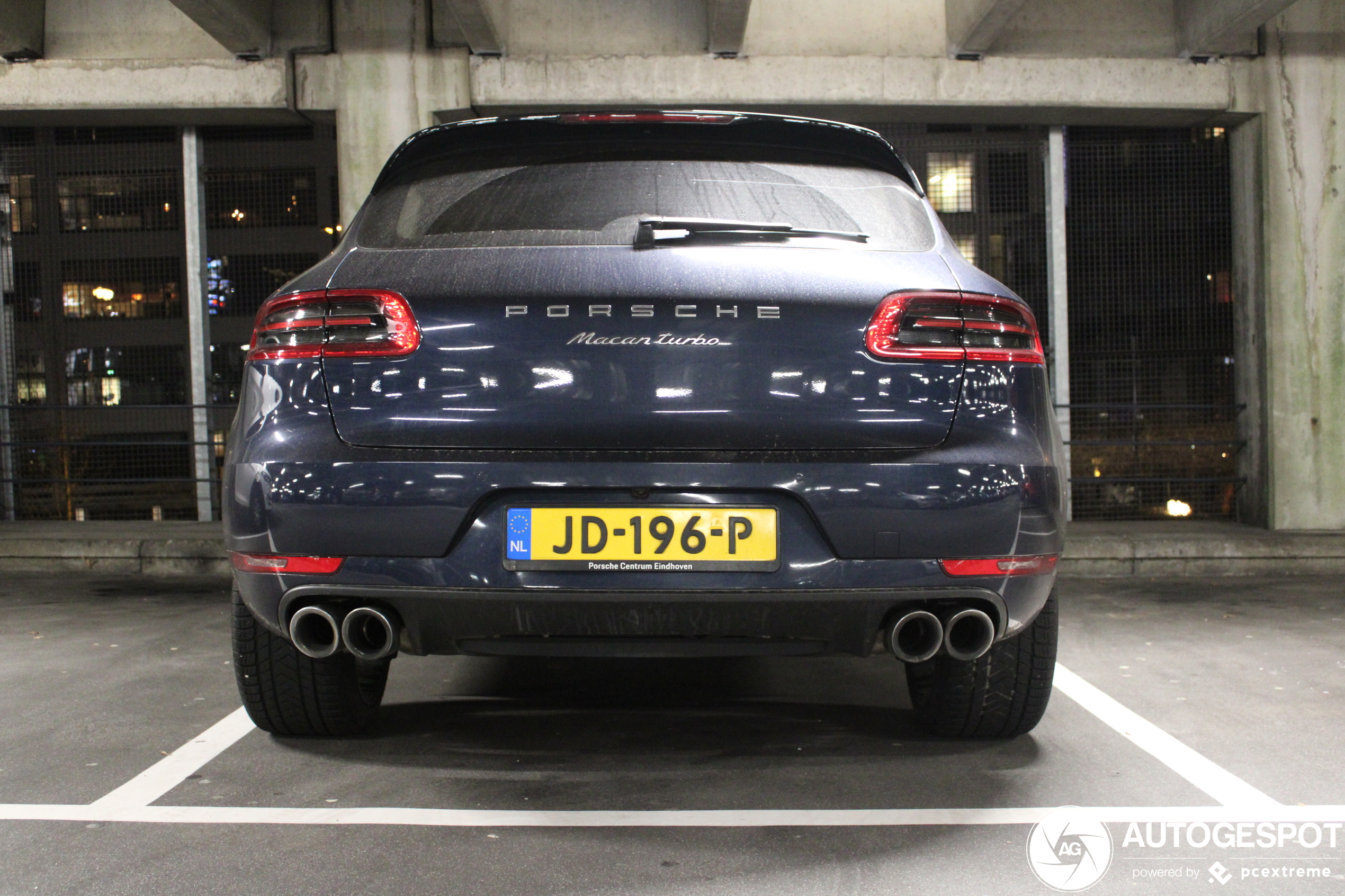 Porsche 95B Macan Turbo