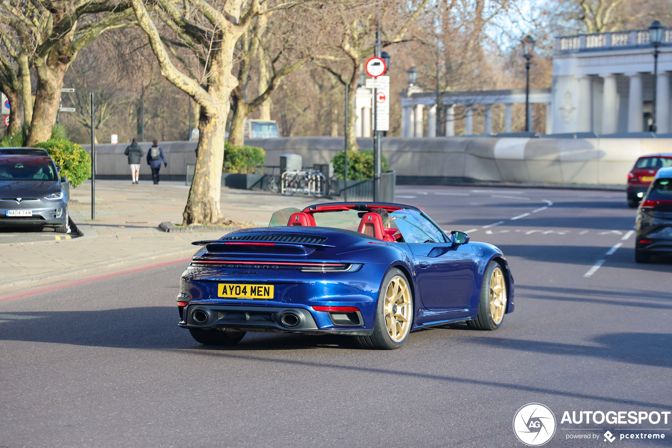 Porsche 992 Turbo S Cabriolet