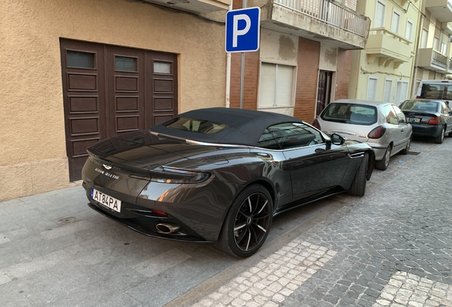 Aston Martin DB11 V8 Volante