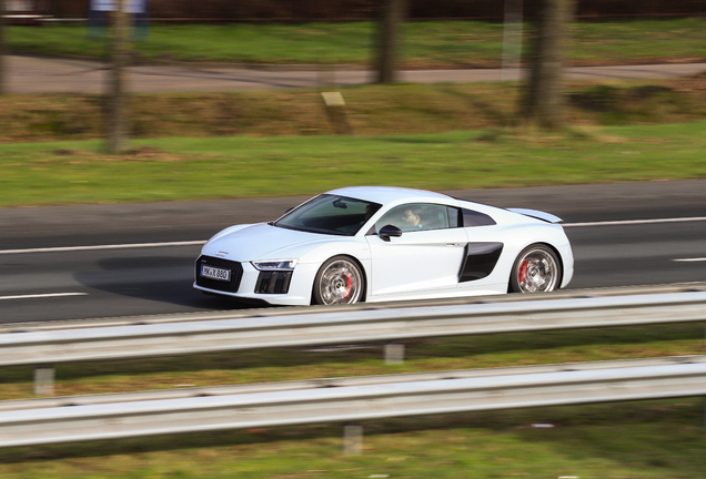 Audi R8 V10 2015