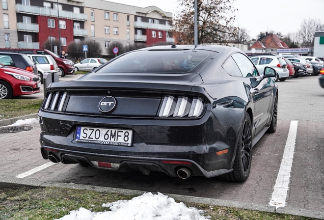 Ford Mustang GT 2015