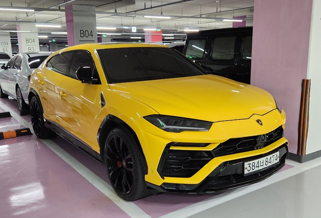 Lamborghini Urus