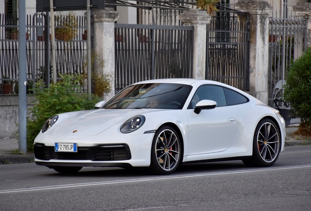 Porsche 992 Carrera S