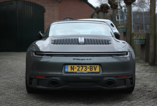 Porsche 992 Targa 4S