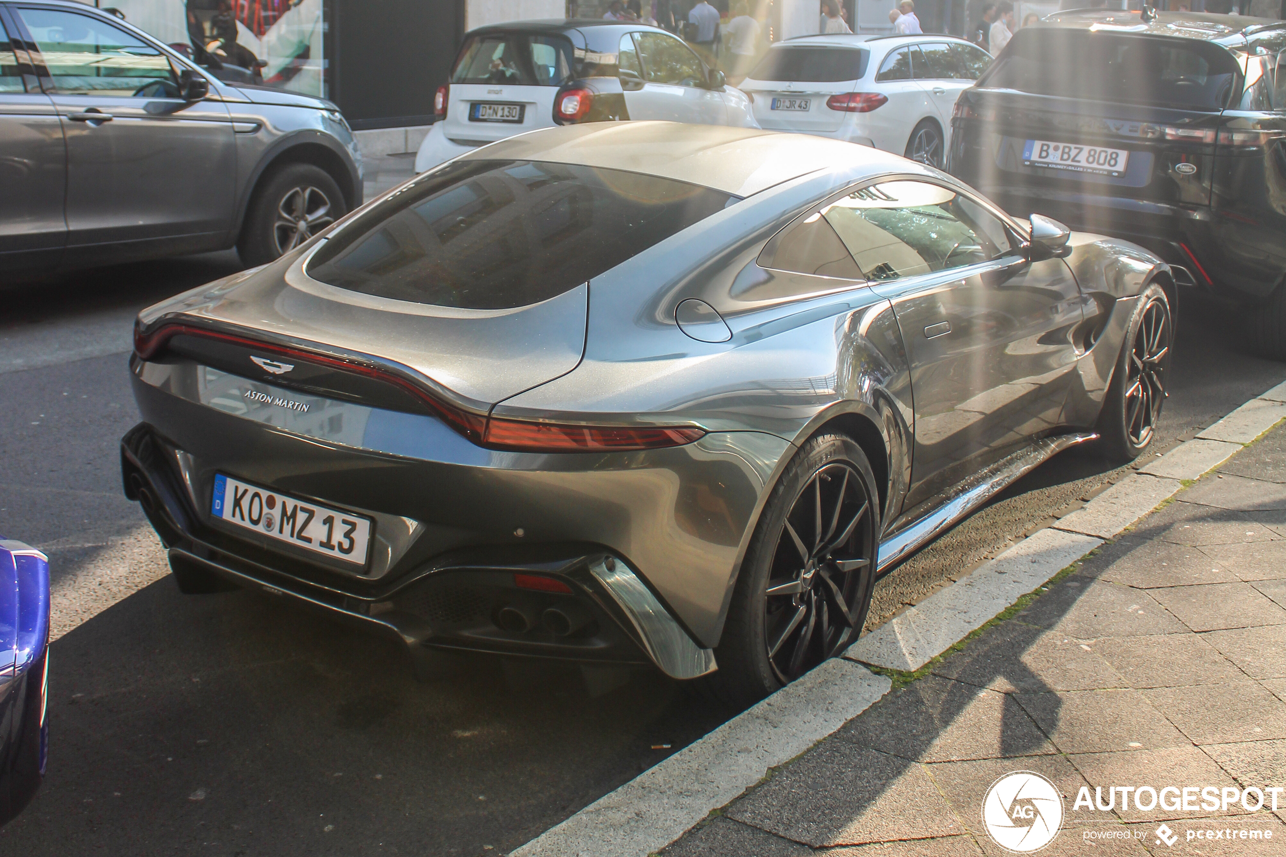 Aston Martin V8 Vantage 2018