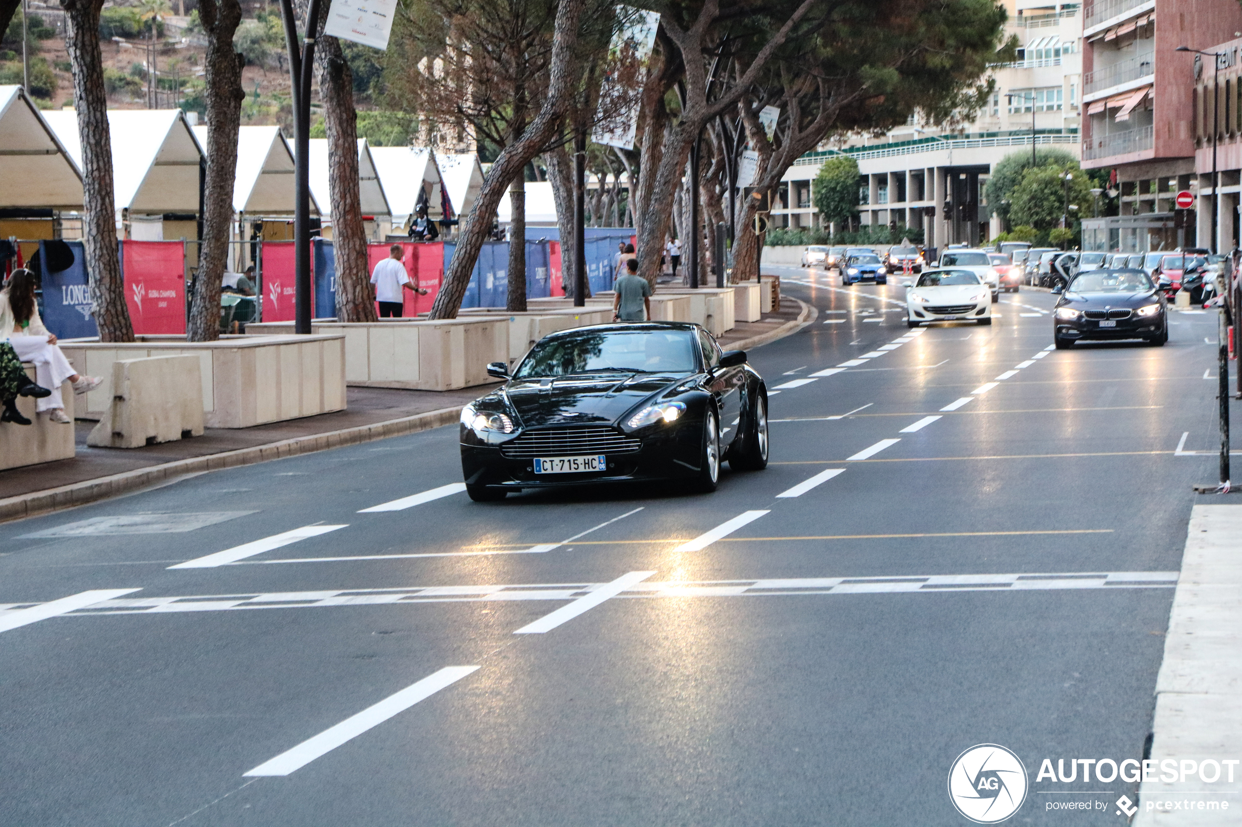 Aston Martin V8 Vantage