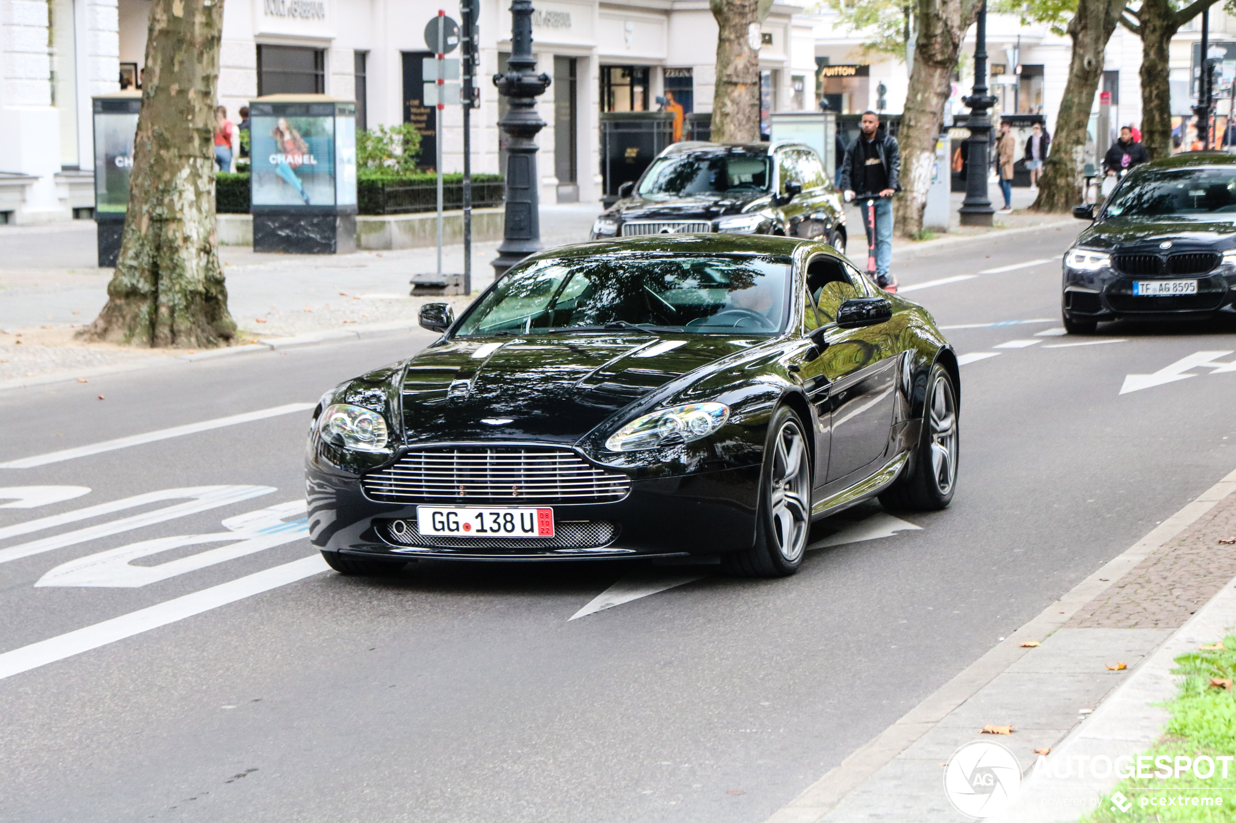 Aston Martin V8 Vantage N400