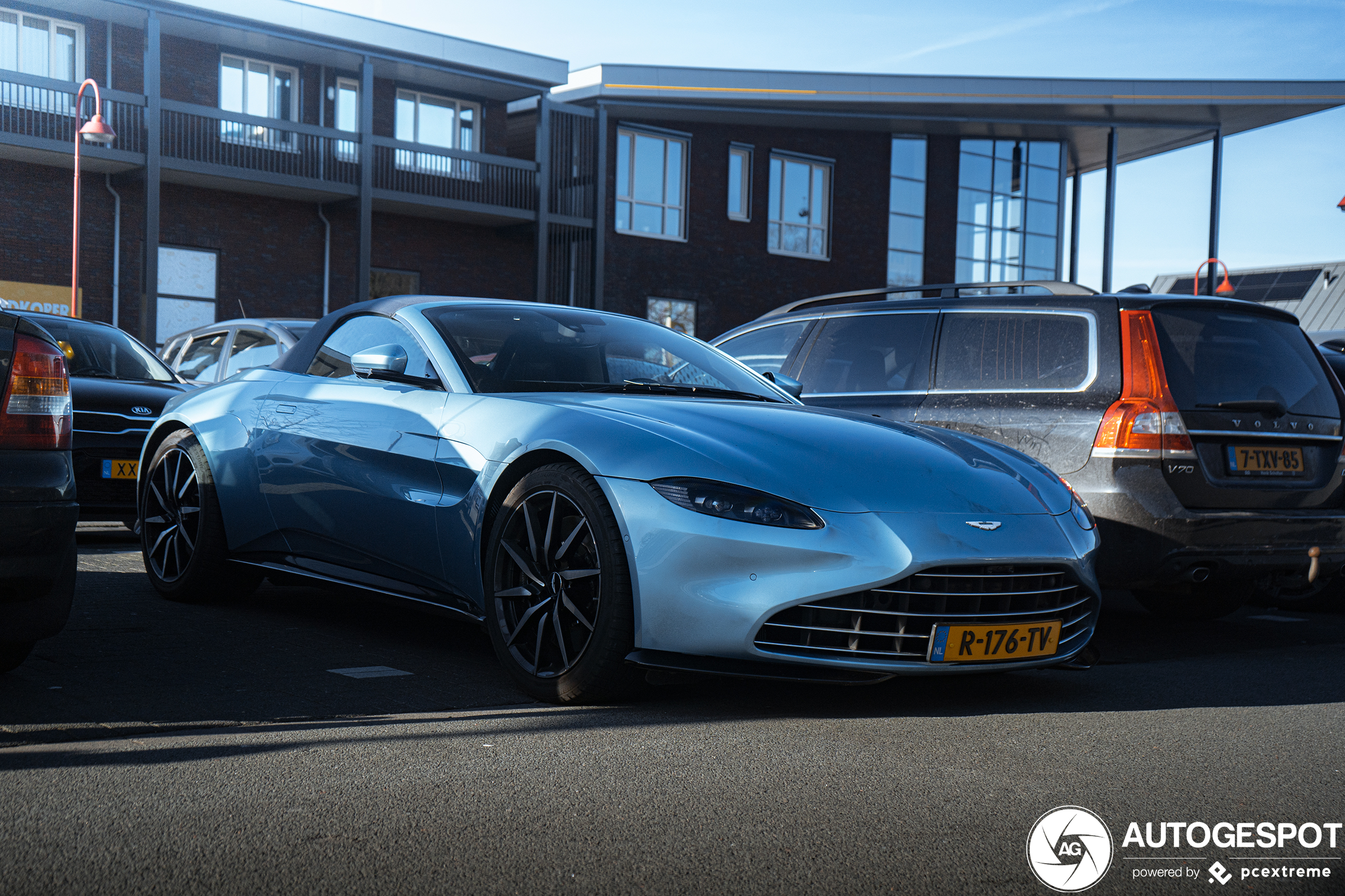 Aston Martin V8 Vantage Roadster 2020