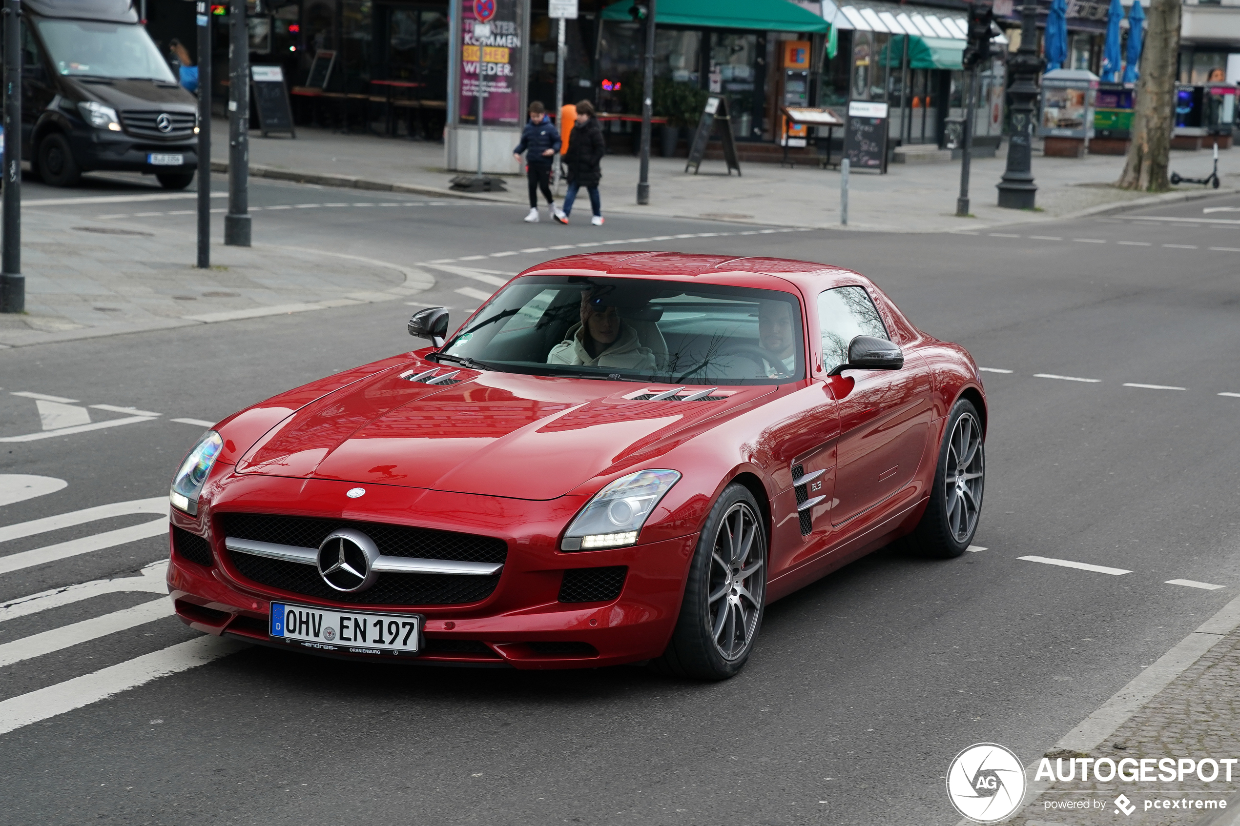 Mercedes-Benz SLS AMG