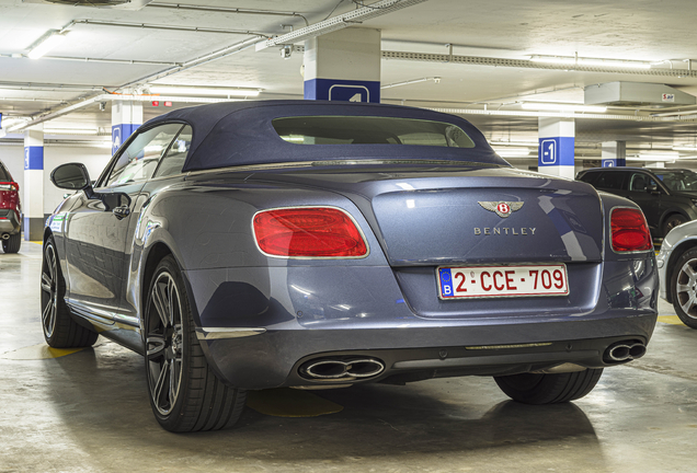 Bentley Continental GTC V8