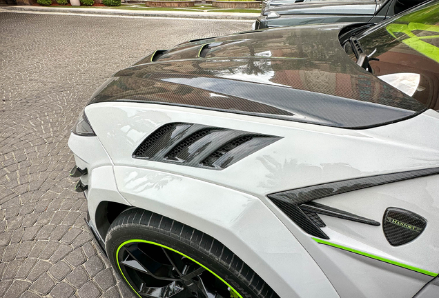 Lamborghini Urus Mansory Venatus