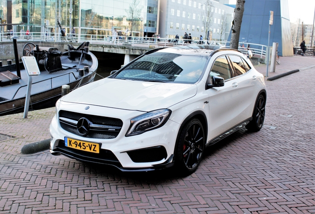 Mercedes-AMG GLA 45 X156