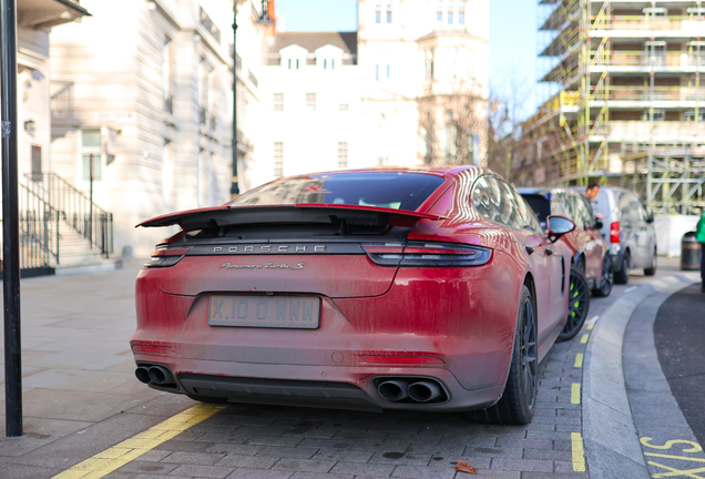 Porsche 971 Panamera Turbo S E-Hybrid