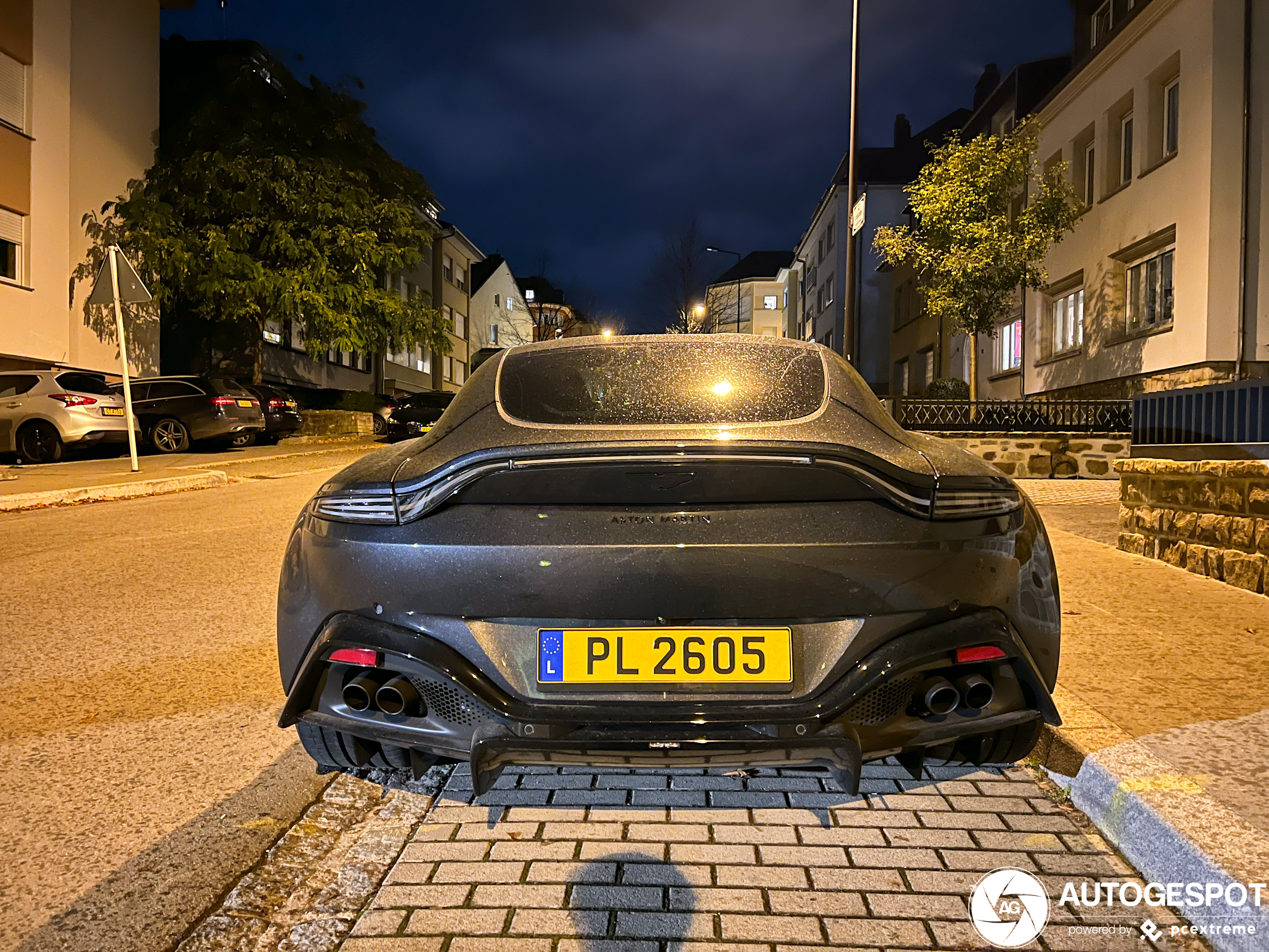 Aston Martin V8 Vantage 2018