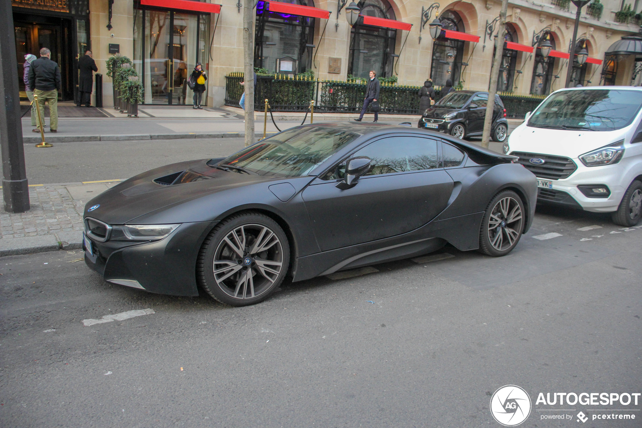 BMW i8 Protonic Frozen Black Edition