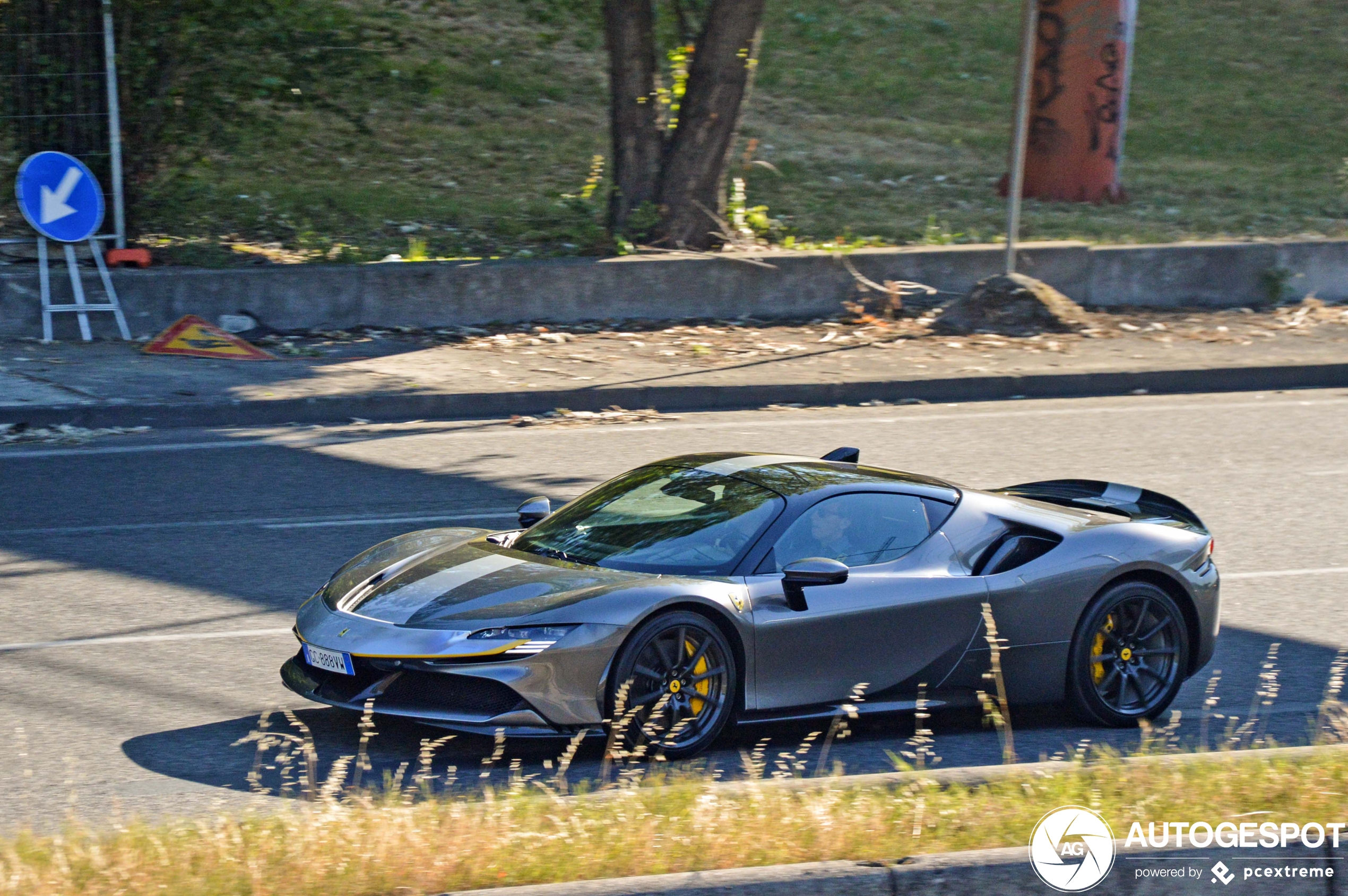 Ferrari SF90 Stradale Assetto Fiorano