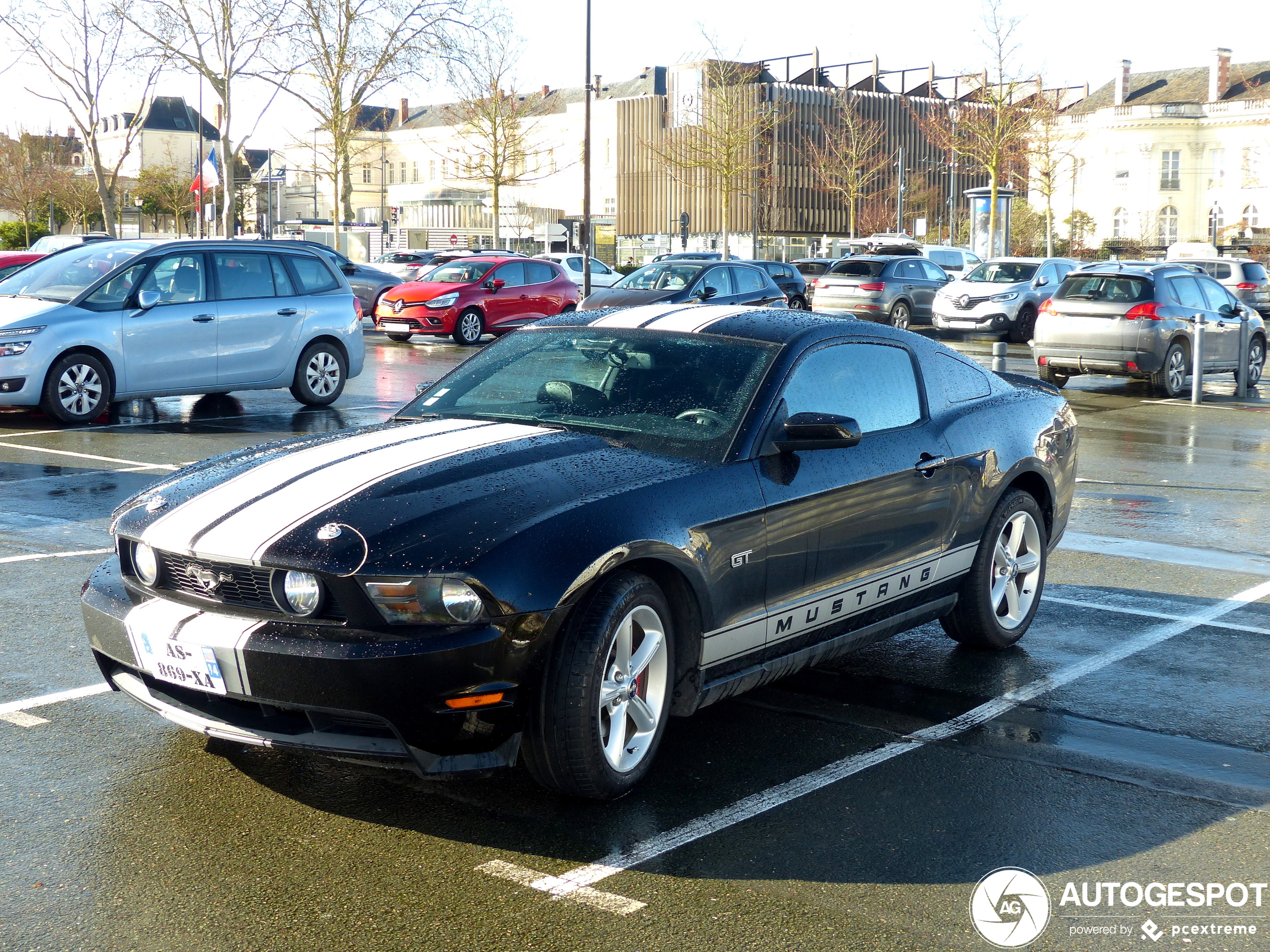 Ford Mustang GT 2010