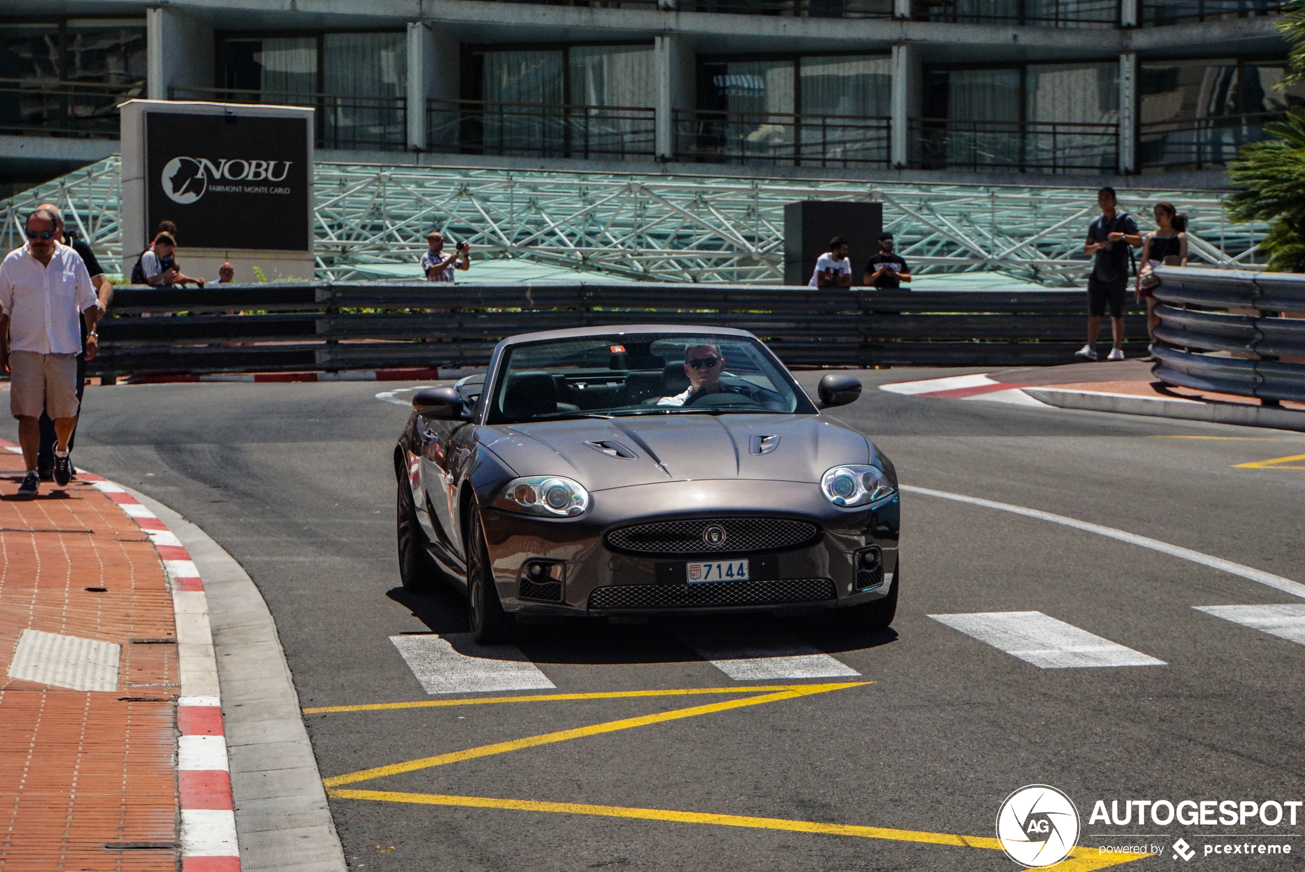 Jaguar XKR Convertible 2006