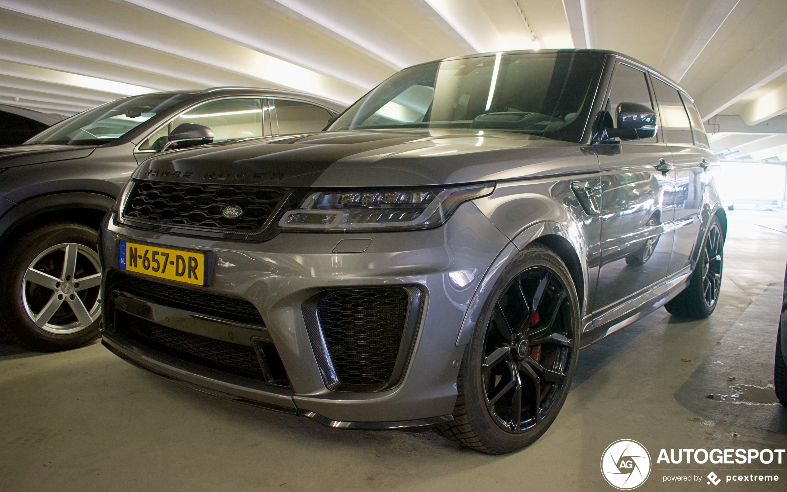 Land Rover Range Rover Sport SVR 2018 Carbon Edition