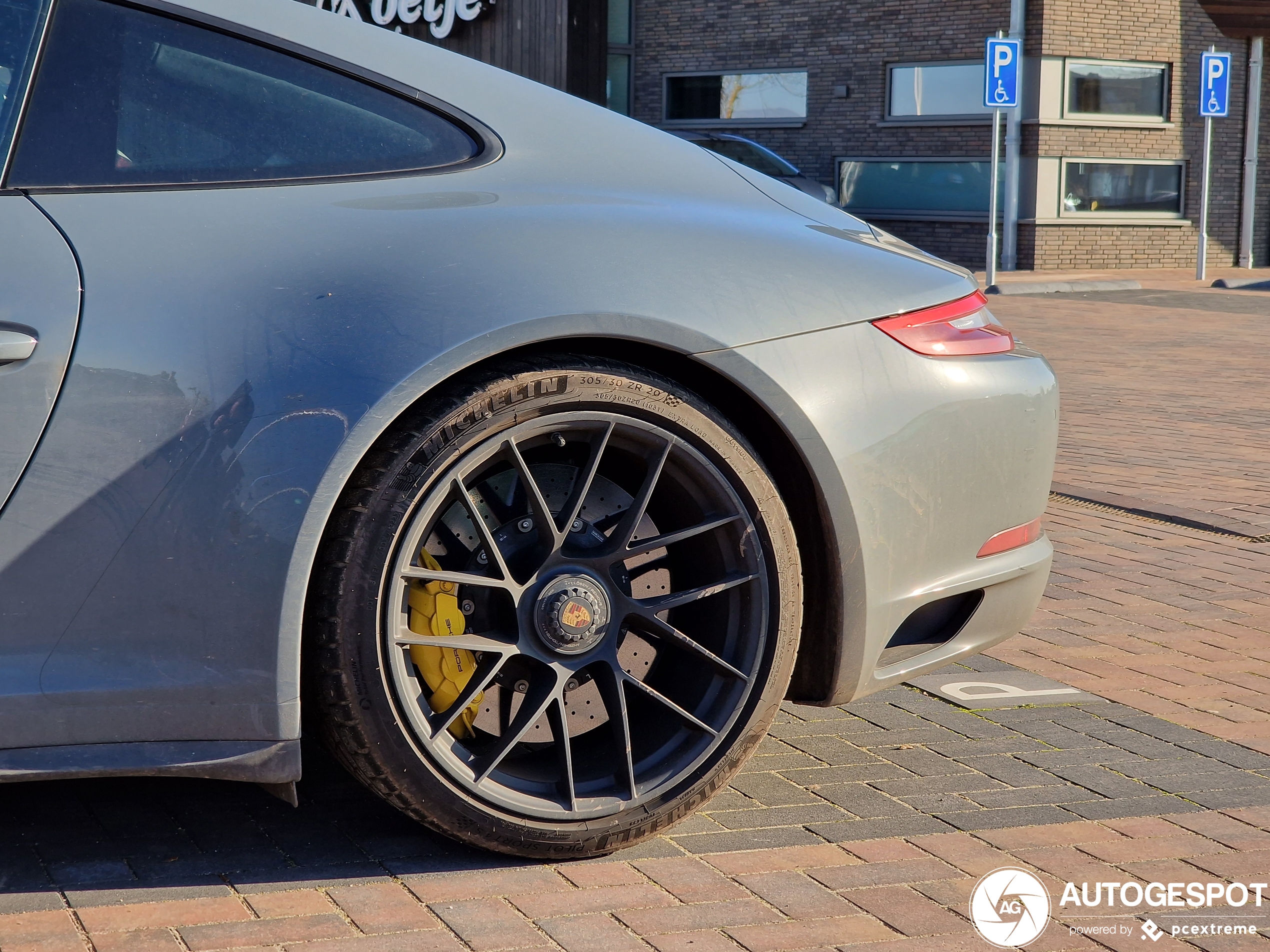 Porsche 991 Carrera 4 GTS MkII