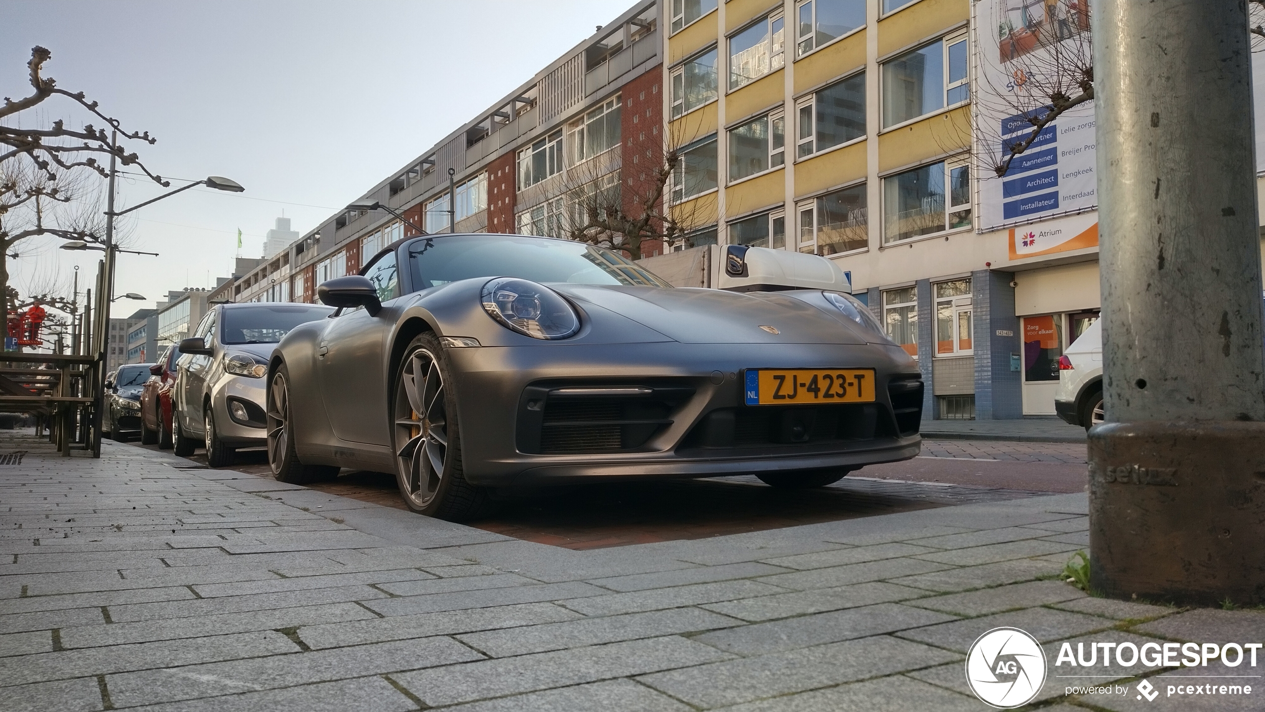 Porsche 992 Carrera 4S Cabriolet