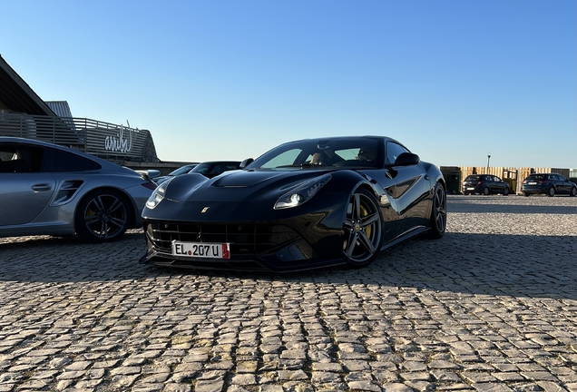 Ferrari F12berlinetta Novitec Rosso