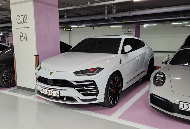 Lamborghini Urus