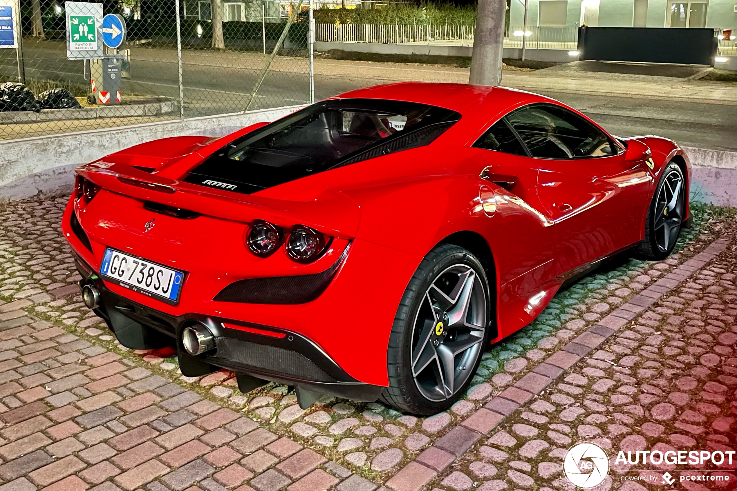 Ferrari F8 Tributo