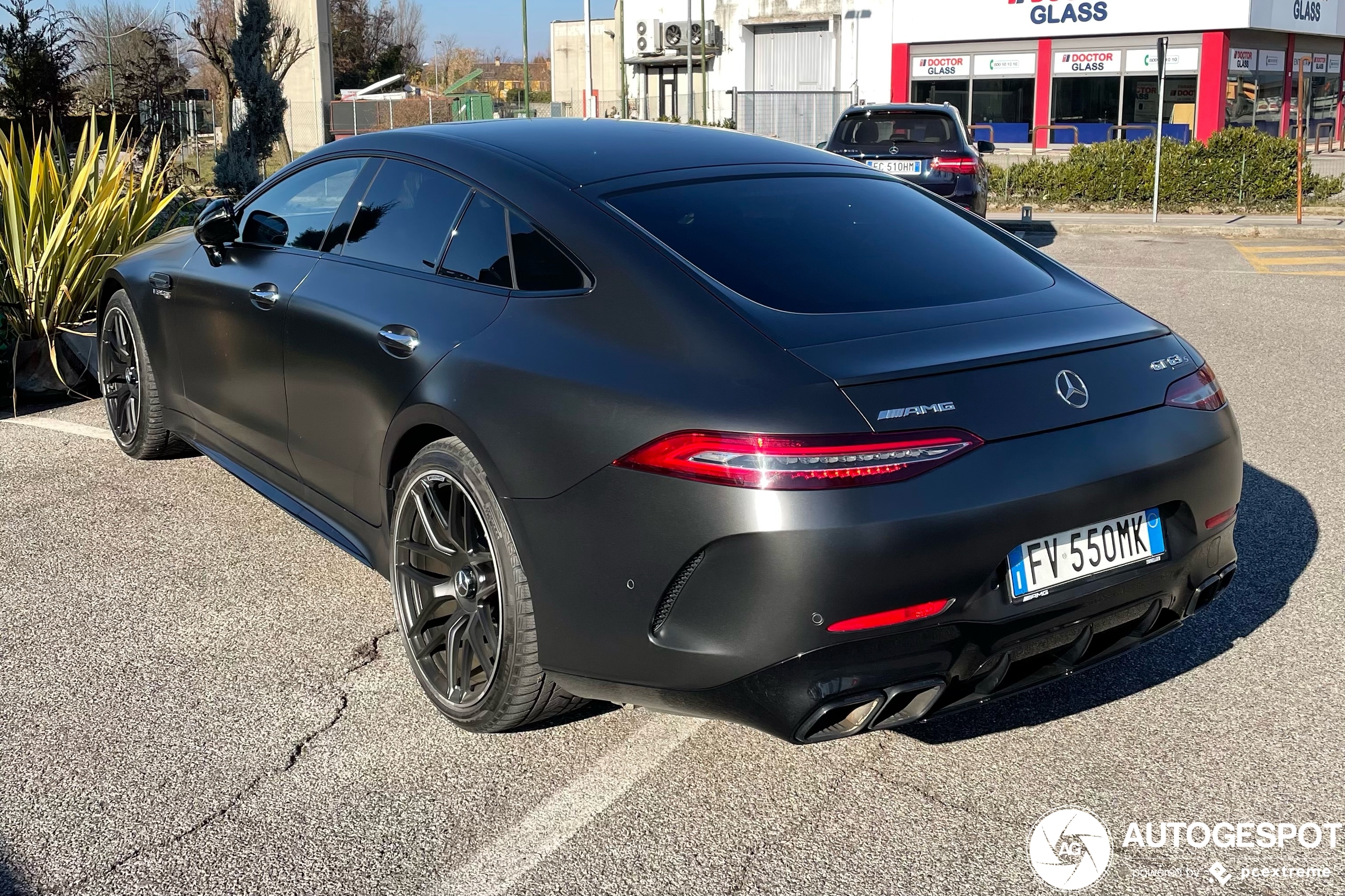 Mercedes-AMG GT 63 S X290