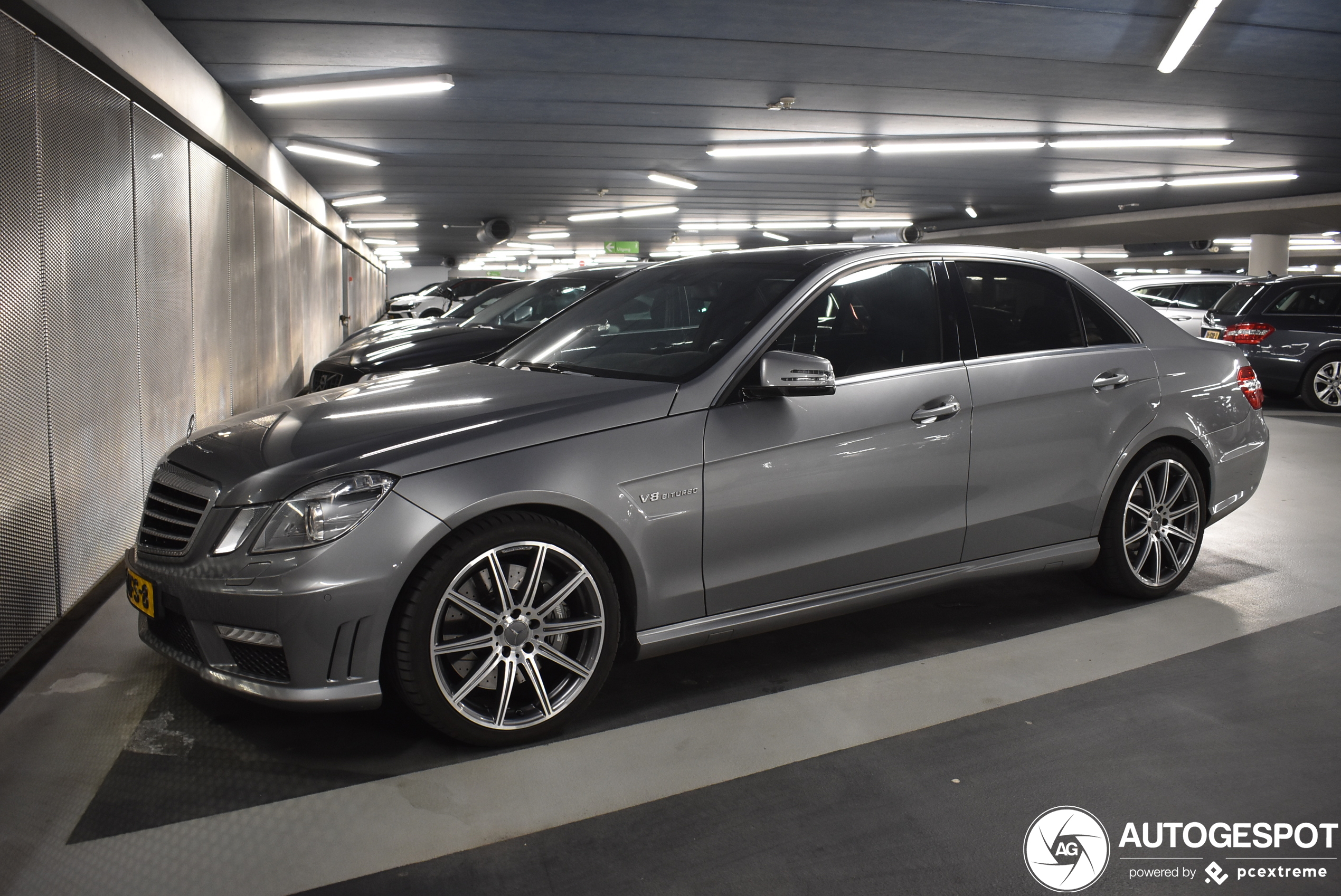 Mercedes-Benz E 63 AMG W212 V8 Biturbo