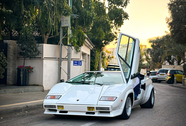 Lamborghini Countach LP5000 S