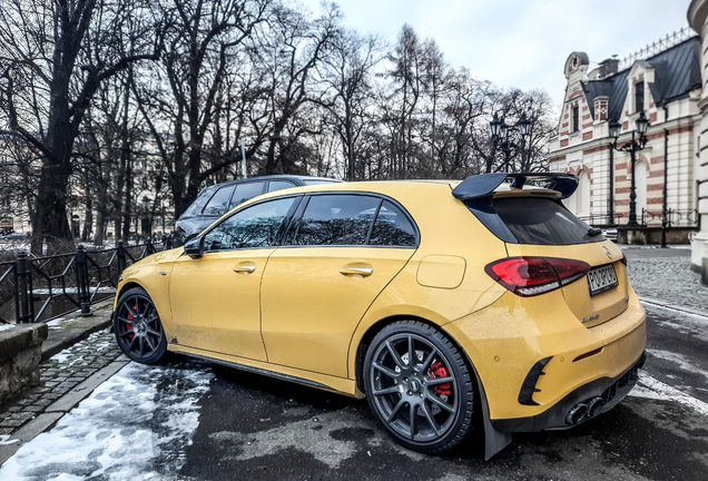 Mercedes-AMG A 45 S W177