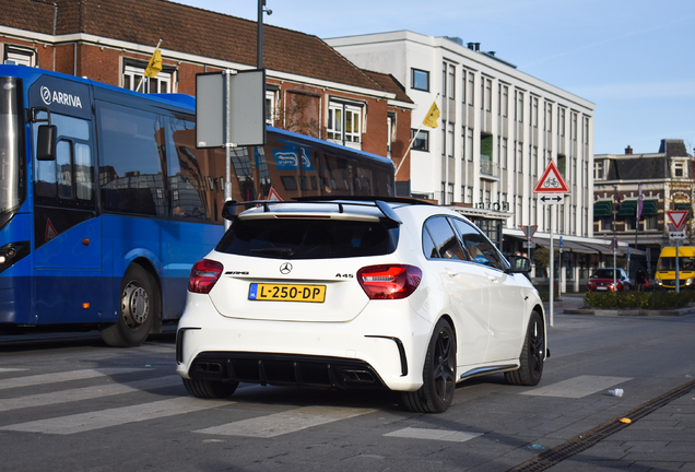 Mercedes-AMG A 45 W176 2015