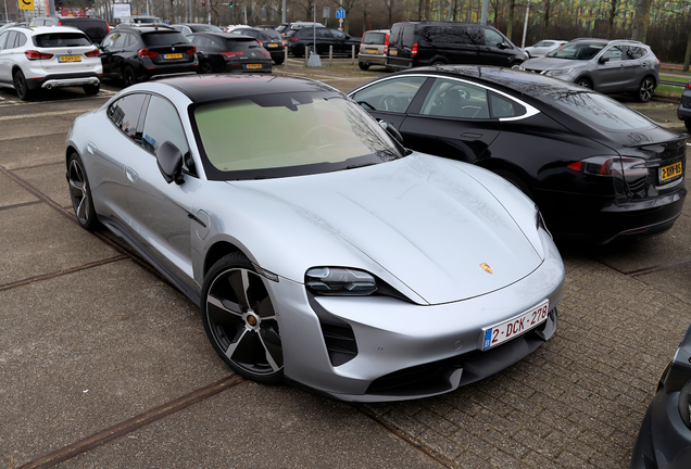 Porsche Taycan Turbo S