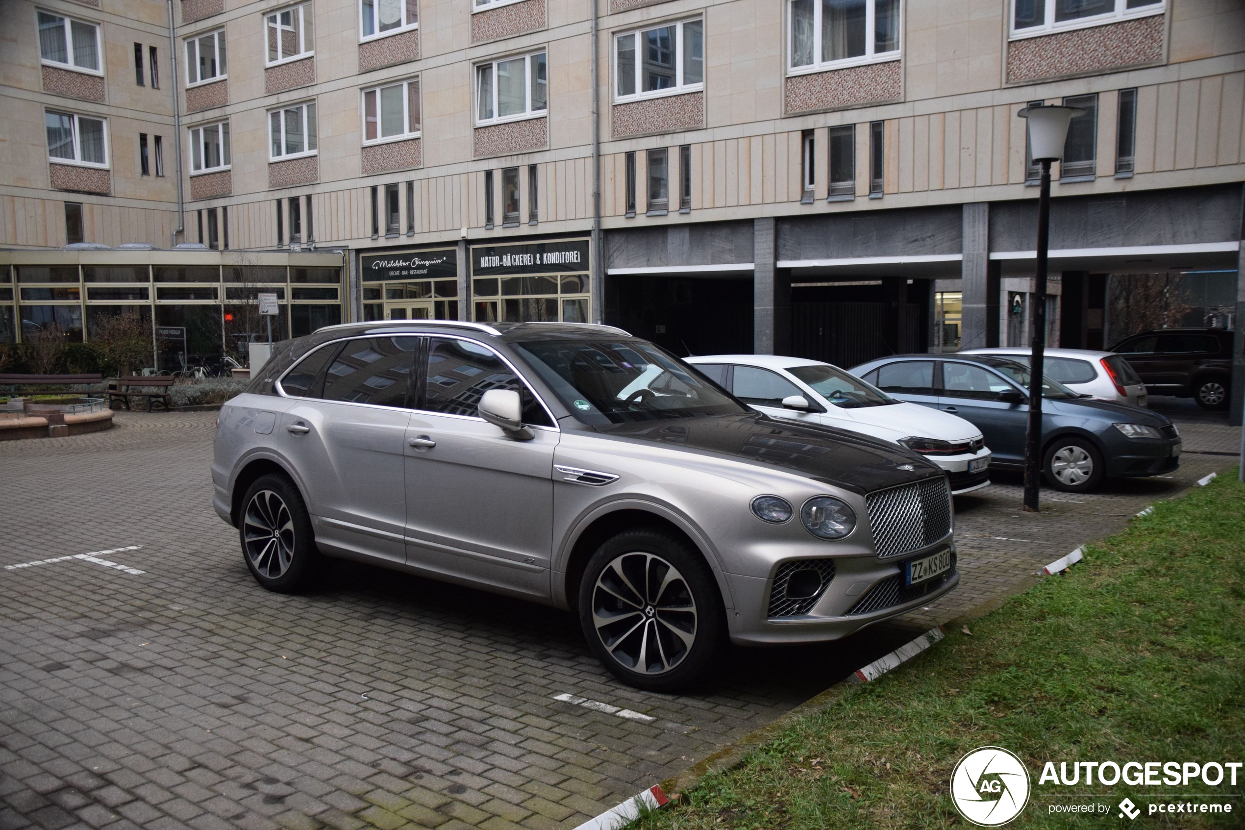 Bentley Bentayga V8 2021 First Edition