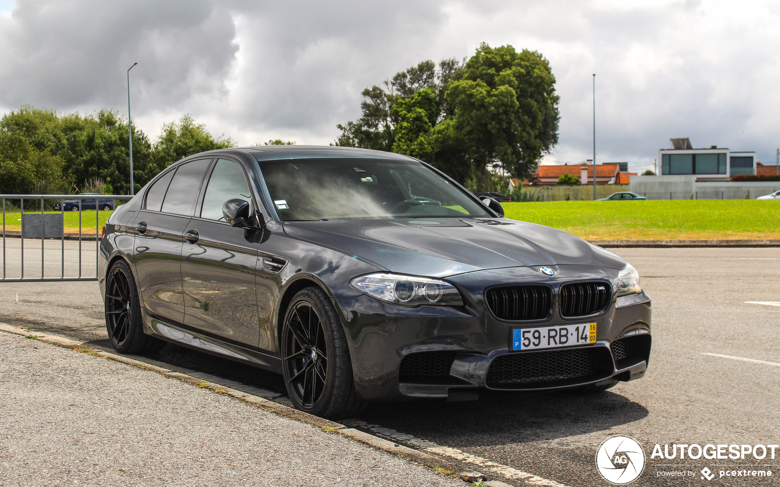 BMW M5 F10 2014