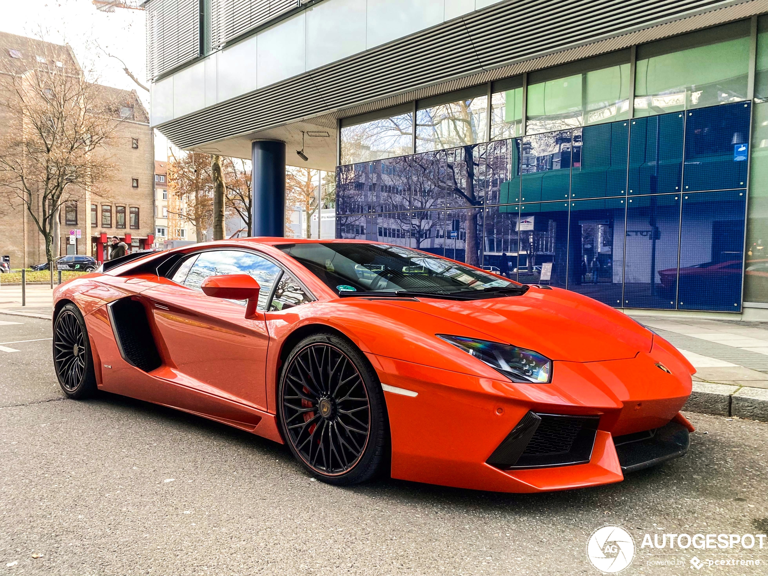 Lamborghini Aventador LP700-4