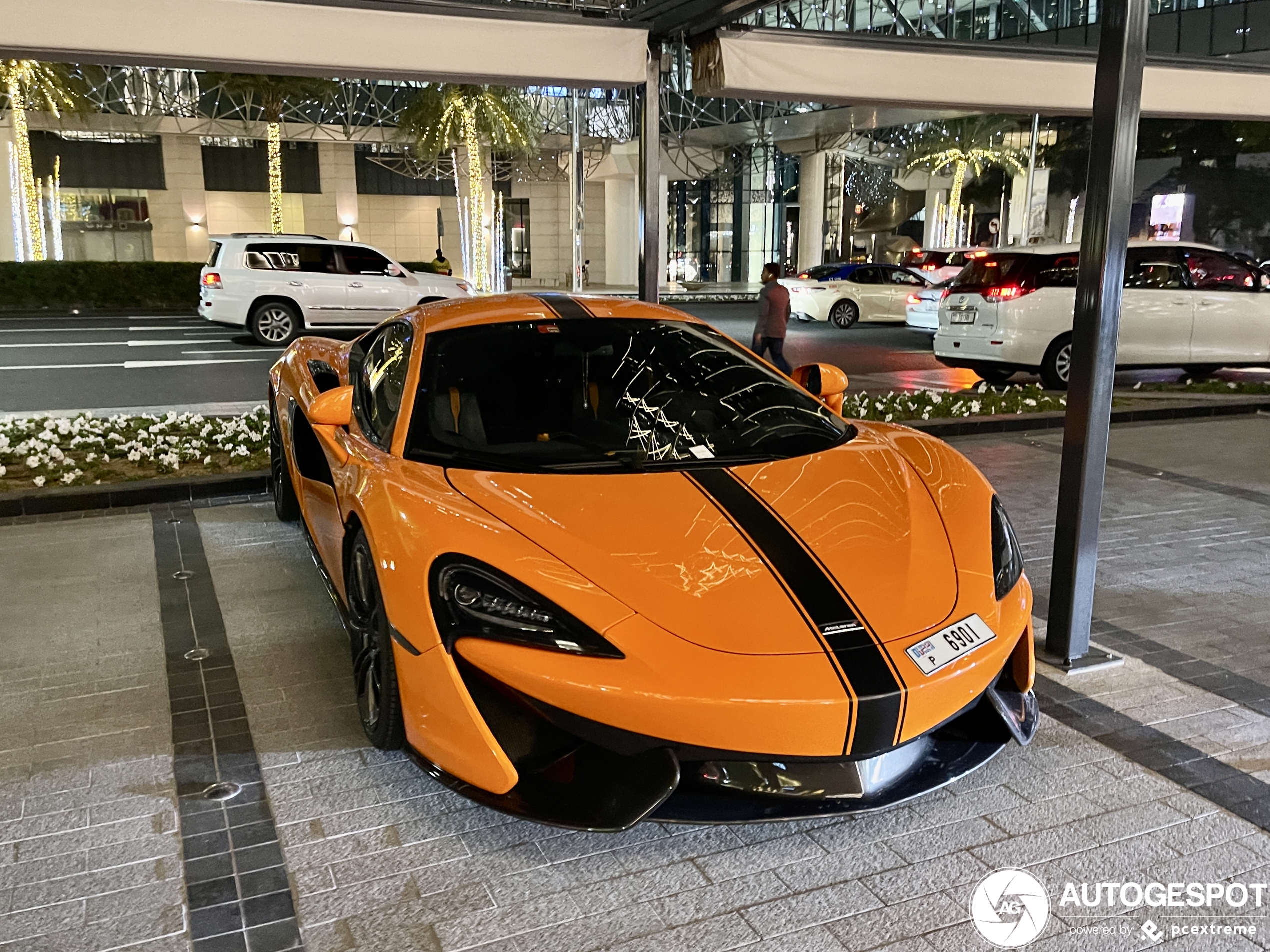 McLaren 570S