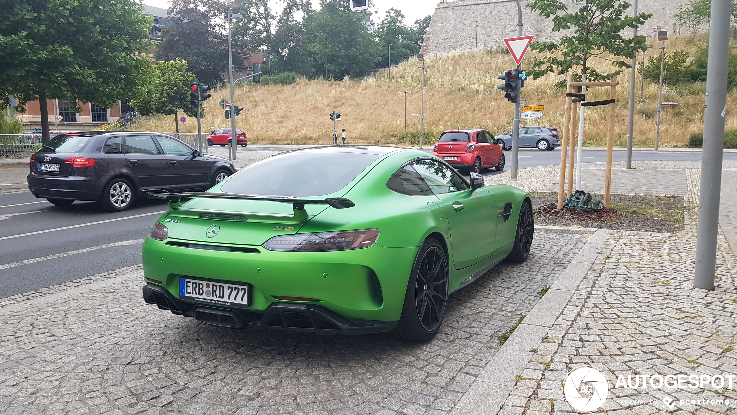 Mercedes-AMG GT R C190 2019