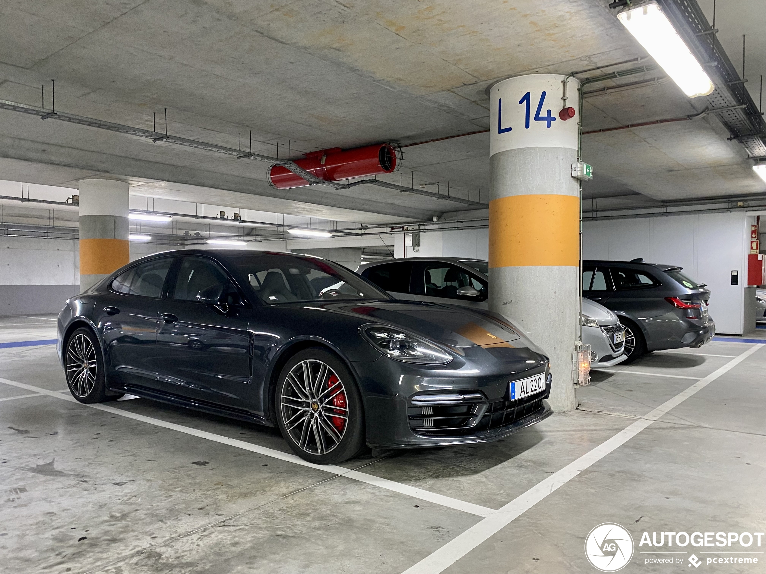 Porsche 971 Panamera GTS MkII