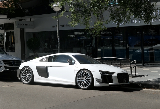 Audi R8 V10 Plus 2015