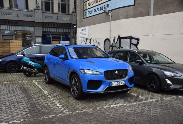 Jaguar F-PACE SVR