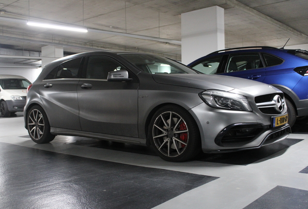 Mercedes-AMG A 45 W176 2015