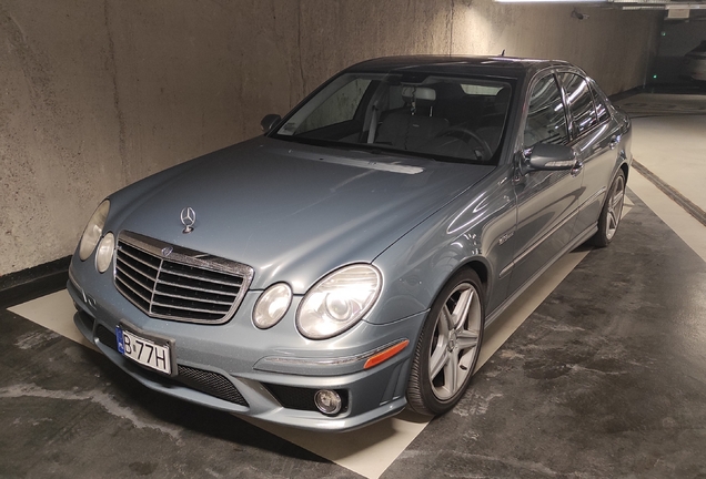 Mercedes-Benz E 63 AMG