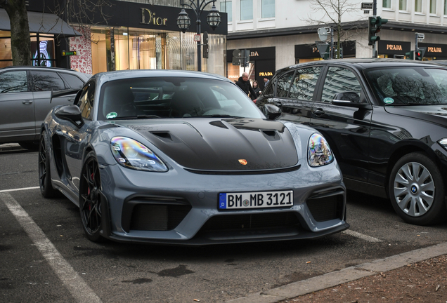 Porsche 718 Cayman GT4 RS Weissach Package