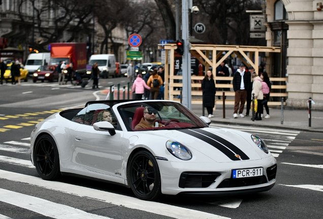 Porsche 992 Carrera 4 GTS Cabriolet