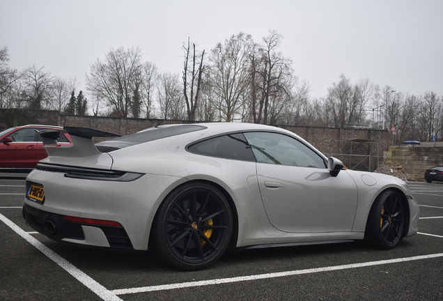 Porsche 992 Carrera S