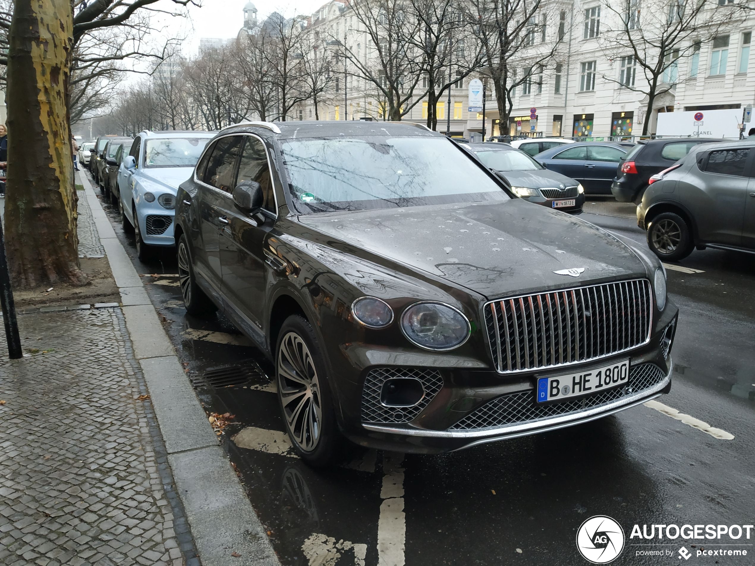 Bentley Bentayga Azure EWB First Edition