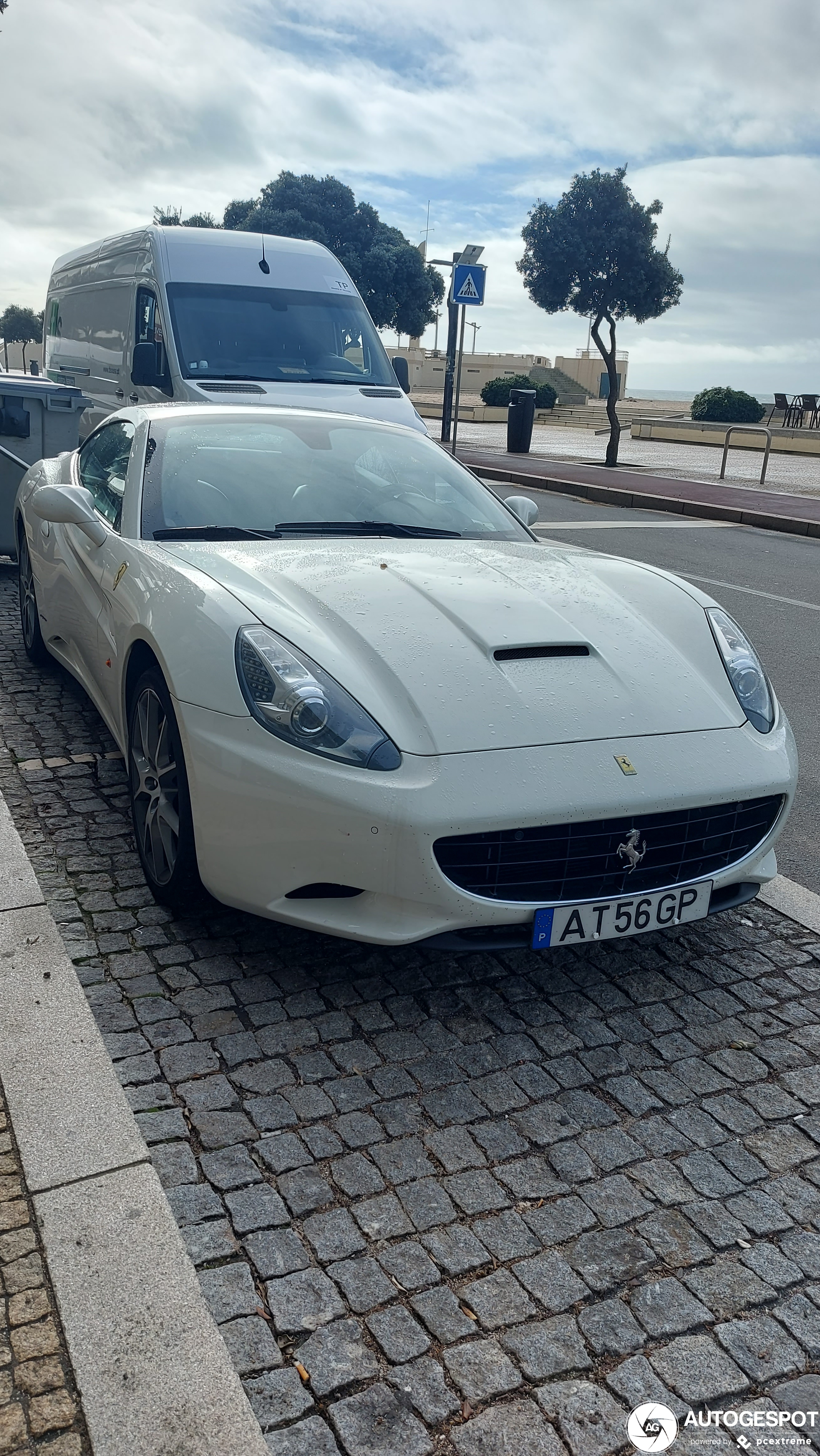 Ferrari California